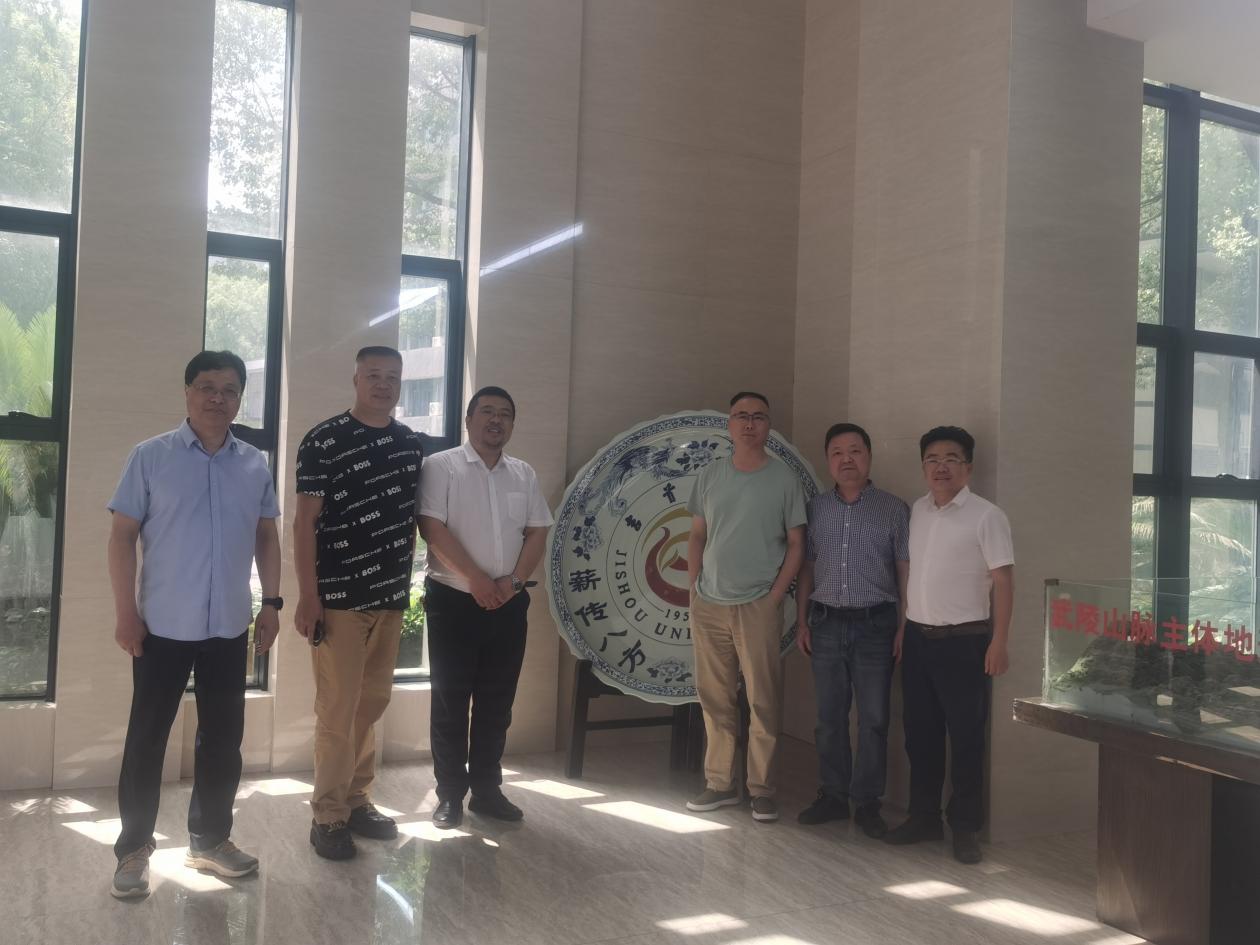 苏州亚欧新材料有限公司来我室交流